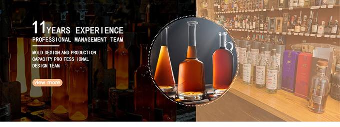 玻璃底座材质伏特加酒玻璃瓶,不同尺寸,适用于酿酒厂 0