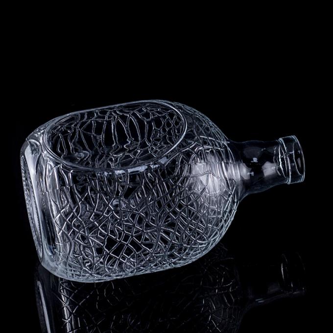 Glass Round Carved 700ml 750ml Vodka Glass Bottle Wine Bottle With Cork Sealing Type 5