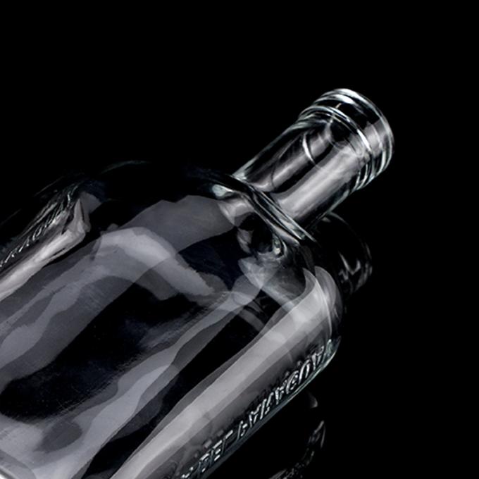 玻璃底座材质伏特加酒玻璃瓶,不同尺寸,适用于酿酒厂 9