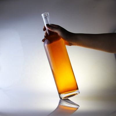 Glass Liquor Bottle Round 75cl Bottle For Cork Cap Type 1000ml 1750ml Collar Material