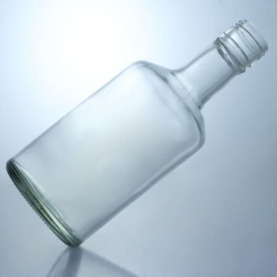 CROWN CAP Sealing 200ml Clear Round Glass Bottles for Carbonated Drinks in Bulk