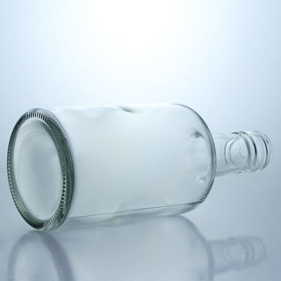 CROWN CAP Sealing 200ml Clear Round Glass Bottles for Carbonated Drinks in Bulk