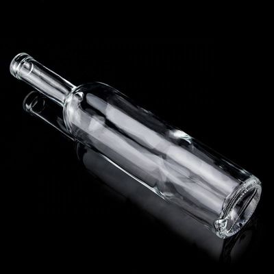 Exquisite Design Vodka Liquor Glass Bottle 750ml Clear Glass Bottle with Screw Cap