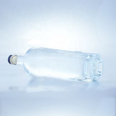 Glass Collar Glass Bottle For Alcoholic Beverages 750 ml with Cork Sealing Flint Empty