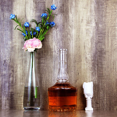 500ml Glass Bottle With Cork for Whisky Vodka Spirits Engraving in Long Neck Design