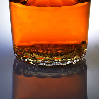 500ml Glass Bottle With Cork for Whisky Vodka Spirits Engraving in Long Neck Design