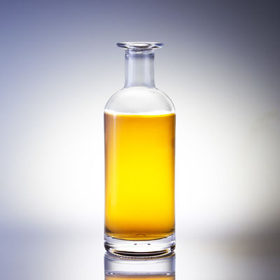 Smooth Transparent Glass Empty Bottle 1 Liter Vodka Bottles Customizable and Durable