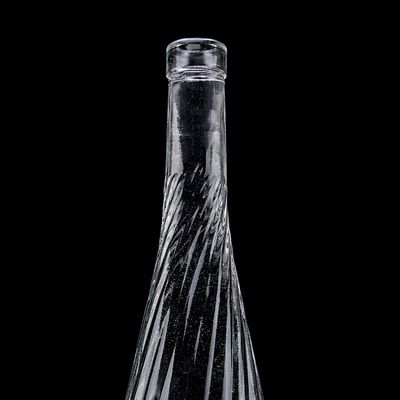 Glass Body Material 500ml 700ml Whiskey Wine Bottle with Unique Bottom Raised Design