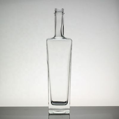 As Customized 500ml Glass Vodka Bottles With Screw Cap for Vodka Surface Handing