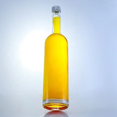 Customized Logo 700ml 750ml High Flint Round Shape Glass Bottle with Screw Top Finish