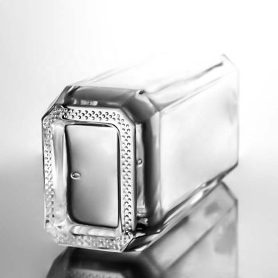 Acceptable Customer's Logo Glass Square Super Flint 500ml 700ml 750ml Bottle for Gin