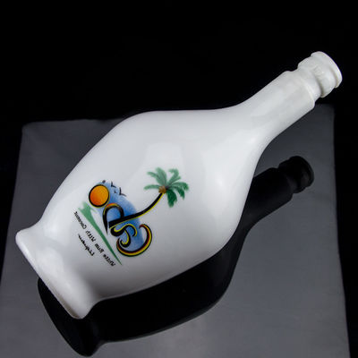 Custom 700ml Frost Surface Handling Rum Glass Bottle With Cork