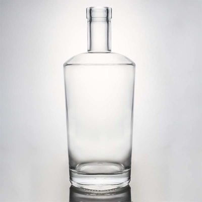 Decal Surface Handling 700ml Glass Whisky Bottle with Custom LOGO and Stopper Cap