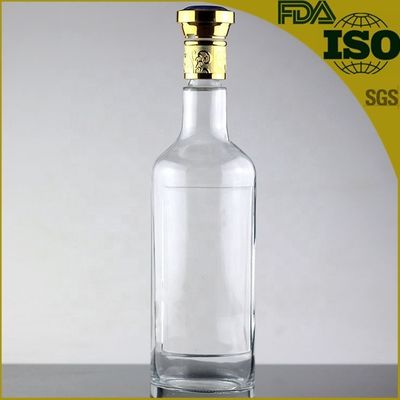 Whisky Vodka Glass Material 700ml 1000ml Bottle with Metal Cover and Top-Grade