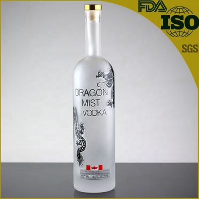 Whisky Vodka Glass Material 700ml 1000ml Bottle with Metal Cover and Top-Grade