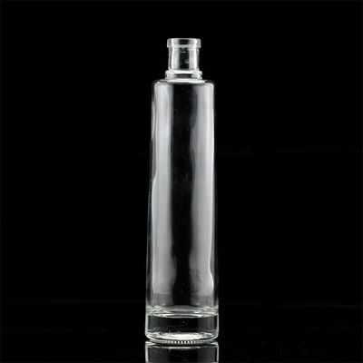 750ml Heavy-based Clear Glass Alcohol Bottle with Golden Metal Cap in Bulk