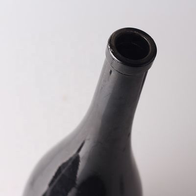 750ml Empty Black Bottle With Cork Mouth and Spray Glass Bottle for Vodka Promotion
