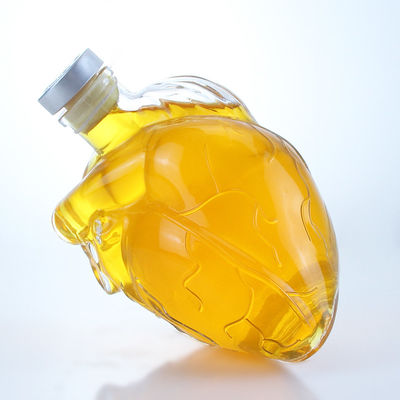 Clear or Customized Heart Shape Glass Liquor Bottle for Beverage Whisky Vodka Brandy