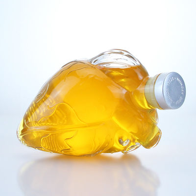 Clear or Customized Heart Shape Glass Liquor Bottle for Beverage Whisky Vodka Brandy