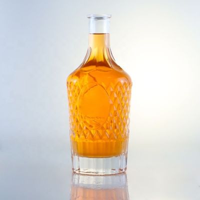 2023 Clear Bottle Glass Beverage Bottles with Frosted Base Material Customized Logo