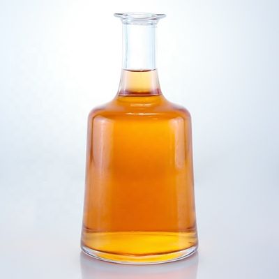 2023 Clear Bottle Glass Beverage Bottles with Frosted Base Material Customized Logo