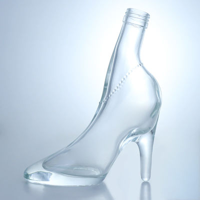 Custom Cap Glass Liquor Bottle for Gin Rum Vodka High Heels Shape Body Material Glass