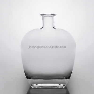 Custom Clear Flat 750ml Glass Bottle With Cork for Vodka Whiskey Gin Industrial Beverage