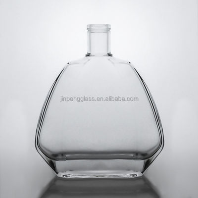 Custom Clear Flat 750ml Glass Bottle With Cork for Vodka Whiskey Gin Industrial Beverage