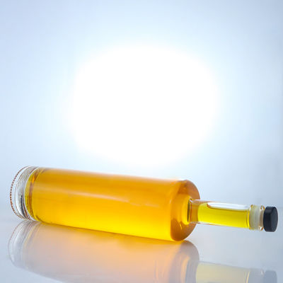 Food Grade 750ml Glass Bottle for Rum Vodka Whisky Tequila Gin Super Flint Material
