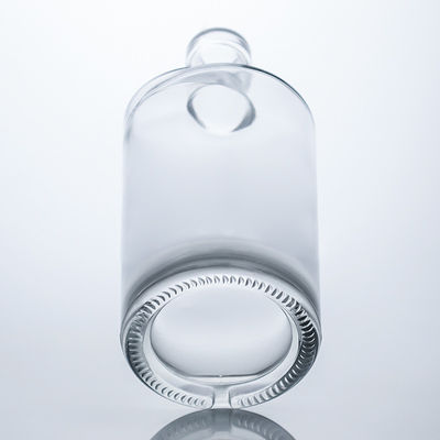 Round Shape Custom Design 750ml Clear Empty Liquor Glass Bottle for Rum Vodka Gin Whiskey