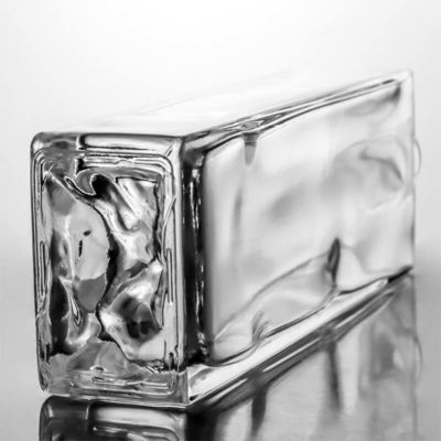 Super Flint Glass Custom Mountain Base 750ml Whisky Rum Glass Liquor Bottle for Vodka Gin