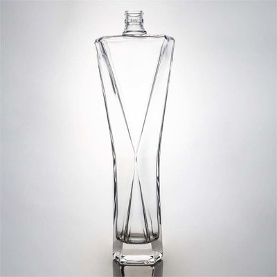 Decal Surface Handling 700ml Glass Bottle for Whisky Gin Rum in Custom Shape