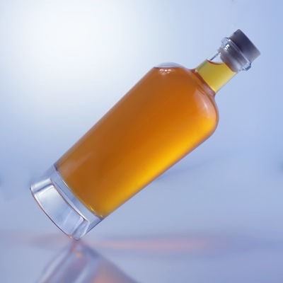 750ml Glass Liquor Bottle with Cork Stopper and Custom Cap Body Material Glass