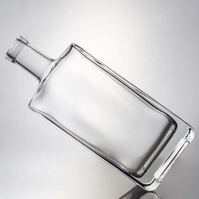 Collar Material Glass 700ml Square Super Flint Glass Bottle for Vodka Gin Rum Whisky