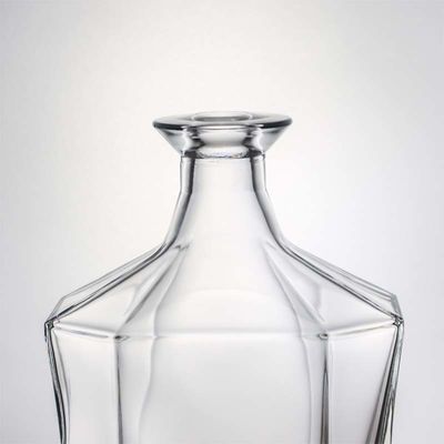 Clear or Customized Unique Polygon Glass Liquor Bottle for Whisky Gin Rum Vodka 1000ml
