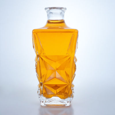 Unique Design 800ml Glass Bottle for Beer Gin Rum Champagne Brandy Whisky Clear Flint