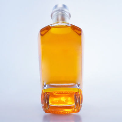 Bottle Color Clear 750ml Unique Shaped Glass Bottle for Gin Rum Champagne Brandy Whisky