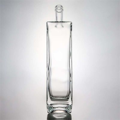 Body Material Glass 1000ml Square Shaped Whisky Bottle with High Flint and Cork