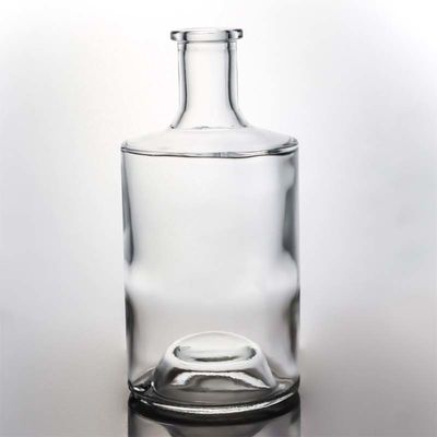 Clear or Customized Round Shaped 750ml 1000ml Glass Bottle With Wood Cork for Whisky