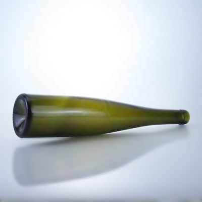 520ml/700ml Elegant Antique Green Glass Bottle for Whisky Vodka Tequila Gin Rum