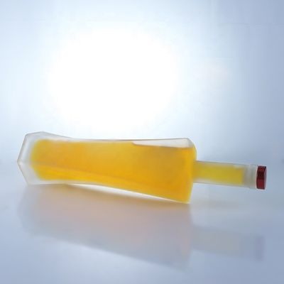 750ml Clear Vodka Whisky Glass Bottles With Cork for Beverage Storage Collar Material