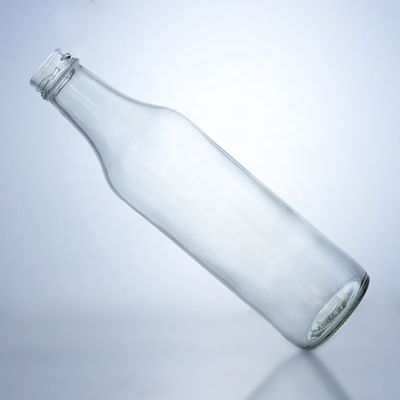 Clear Whisky Vodka Glass Bottle Unique 650ml Special-Shaped with Screw Top Finish