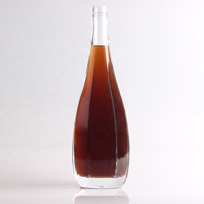 Transparent 750ml Flint Glass Empty Liquor Rum Gin Spirits Vodka Tequila Bottles with Cork