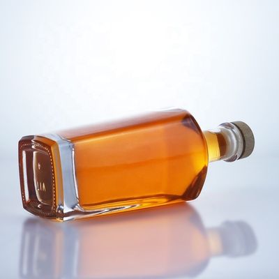 Hot Stamping Surface Handling Clear or Customized Color 750ml Rum Vodka Liquor Glass Bottle