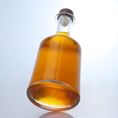Surface Handling Hot Stamping Glass Bottle With Cork for Vodka Gin Rum Whiskey