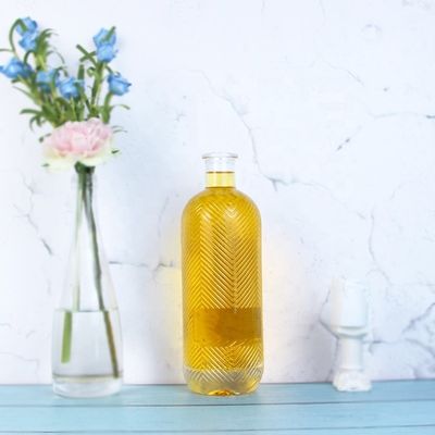 Transparent 750ml Capacity Extra Flint Engraving Glass Bottle With Cork With 500ml Capacity