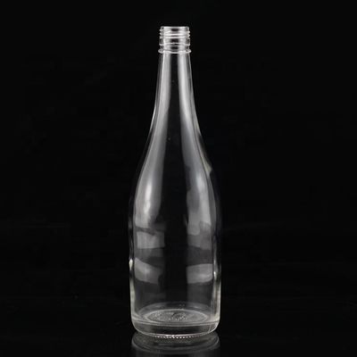 Elegant Japanese Sake Alcohol Bottle 500ml Distinctive Glass with Sealing Type Cork
