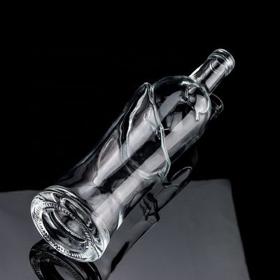 750ml Super Flint Round Glass Bottle With Screw Cap for VODKA Customize Embossed