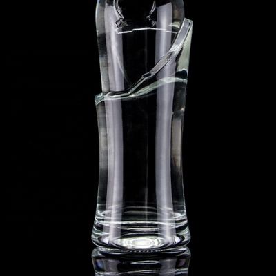 750ml Super Flint Round Glass Bottle With Screw Cap for VODKA Customize Embossed