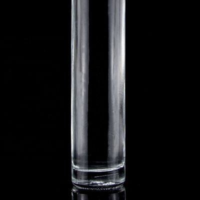 Customized 750ml Thick Bottom Straight Shape Glass Bottle for Super Flint Liquor